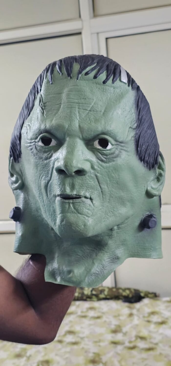 MPS MY PARTY SUPPLIERS® Halloween Big Face Mask – Oversized Scary Mask for Adults & Kids, Funny & Creepy Costume Mask for Halloween Party, Cosplay & Trick-or-Treating - Image 1