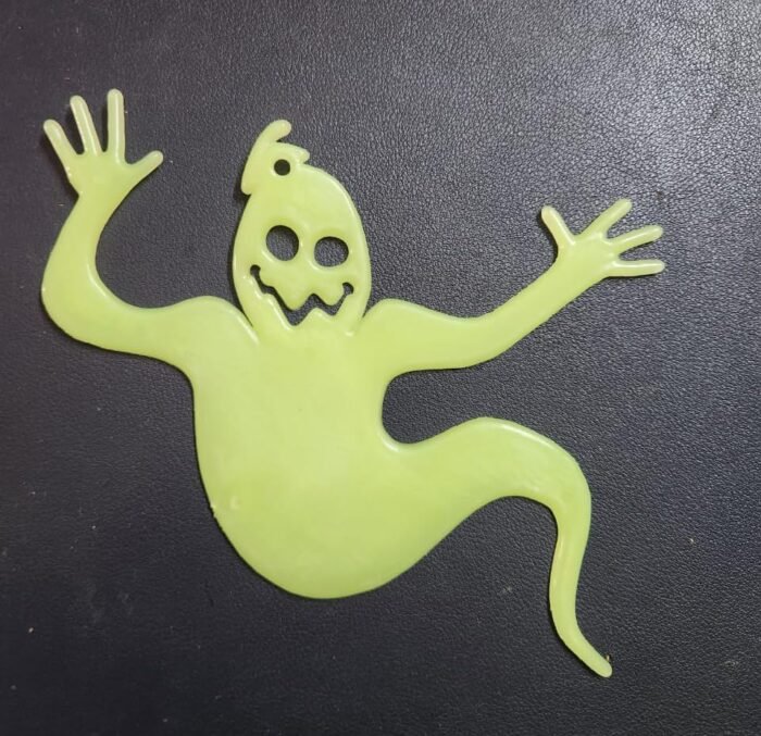 3 pcs Halloween Ghost Decorations- Glow in The Dark with Green Fluorescent Layer Waterproof Plastic Cute Outdoor Sign Halloween Decorations for Lawn Patio Yard Garden Decoration - Image 2