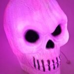 Halloween Luminous Big Skull Head Decoration Halloween Animated Skeletons Skull Ornaments Scary Halloween Costume for Halloween Interior Decoration Desktop Table Decoration