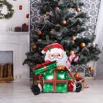 4D Standing with Santa Gift Foil Balloon, Merry Christmas Xmas Theme Foil Balloons for Christmas Party Decorations, Santa Foil Balloon - Image 3