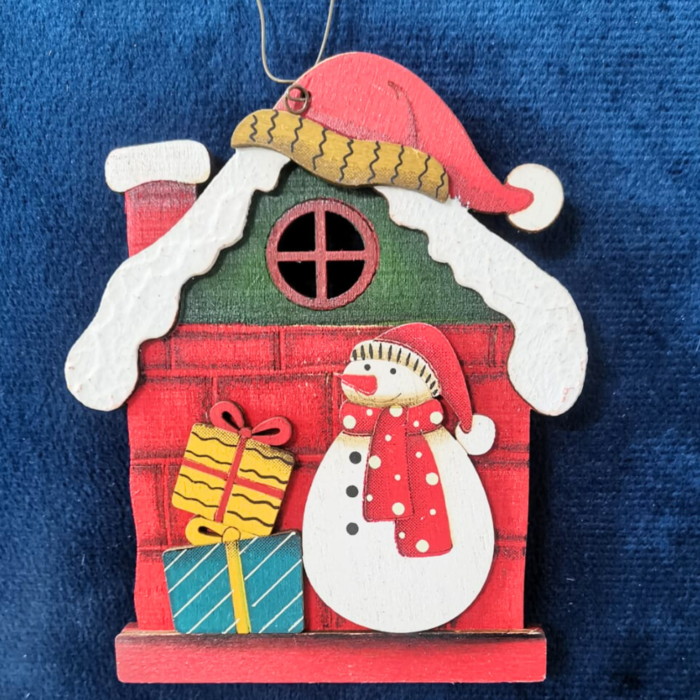 Christmas Wooden Hanging Ornament – 13 x 19 x 1 cm Snowman & Gift Design - Image 2